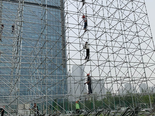 杭州百草味氧氣音樂節雷亞架舞臺搭建案例