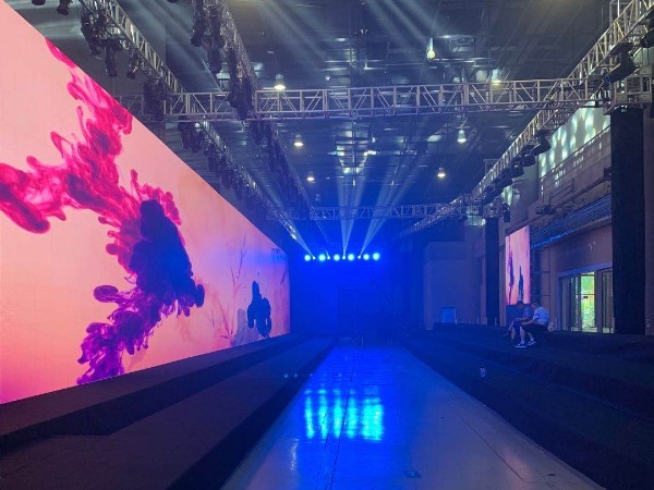 燈光租賃公司怎樣收費(fèi)的呢？