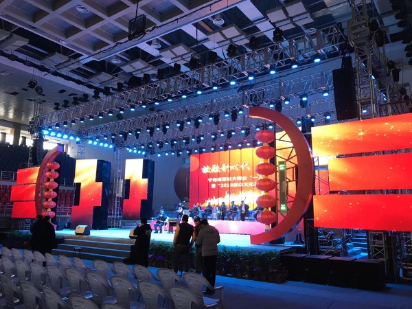 舞臺租賃適用且經濟實惠