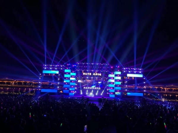 舞臺設(shè)備租賃安裝施工方案