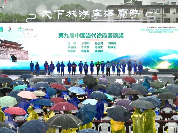 寧海開游節(jié)舞臺(tái)雷亞架租賃成功案例