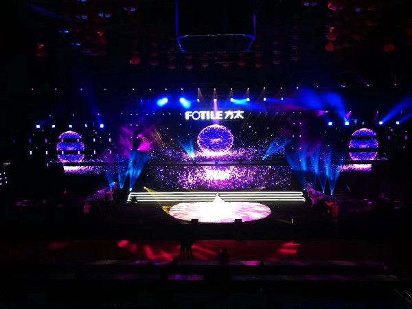 網上挑選舞臺搭建公司需要注意哪些問題呢